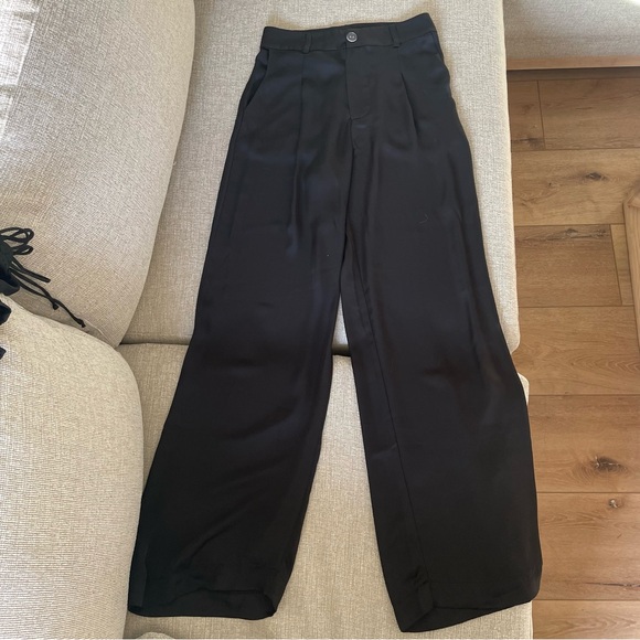 Resa Set - Picture 9 of 9